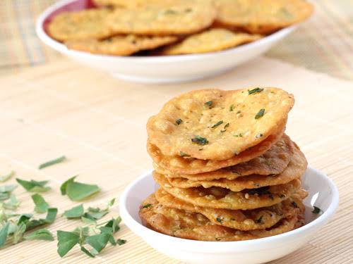 Methi Puri
